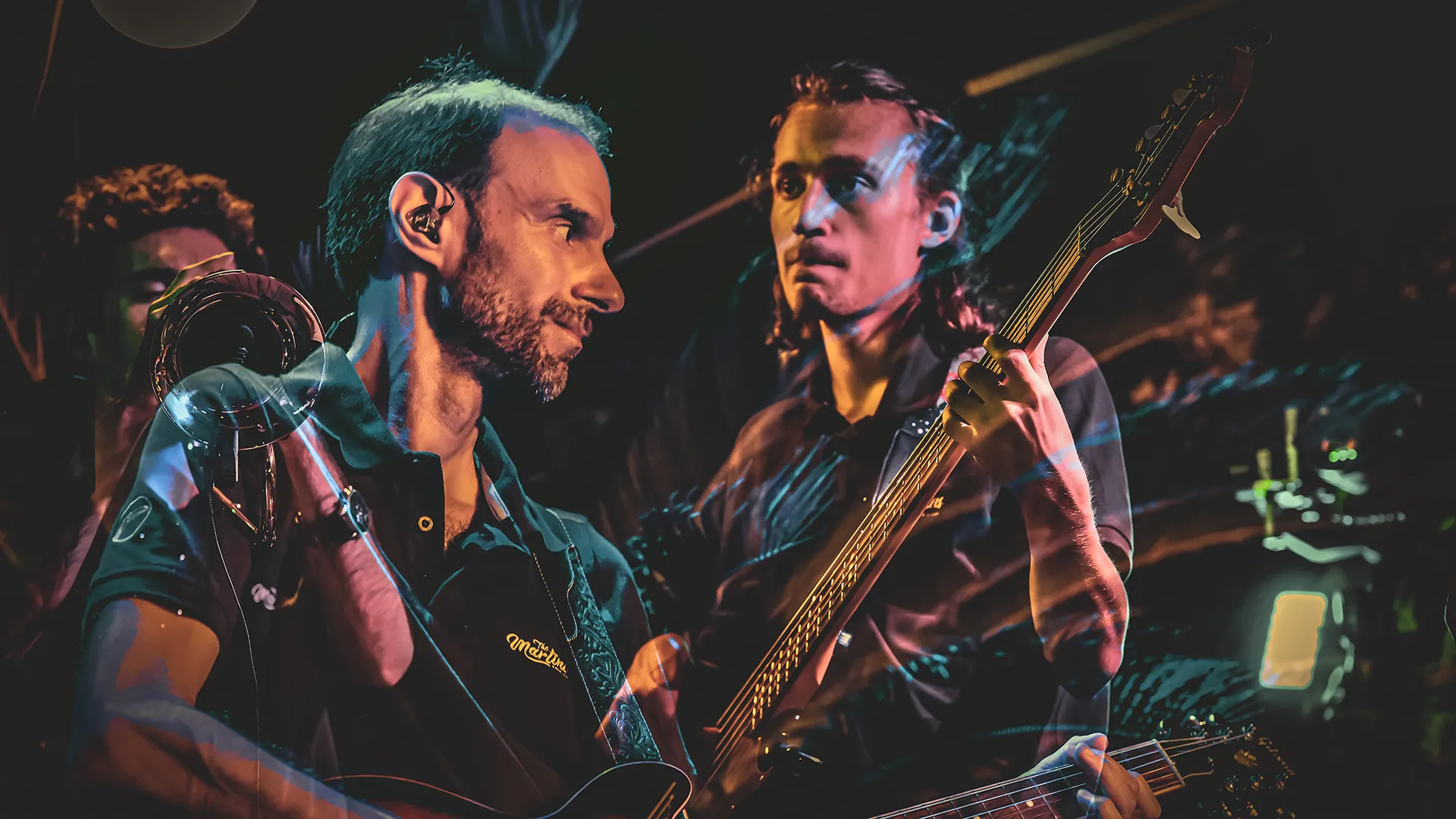 saxophoniste-et-guitariste