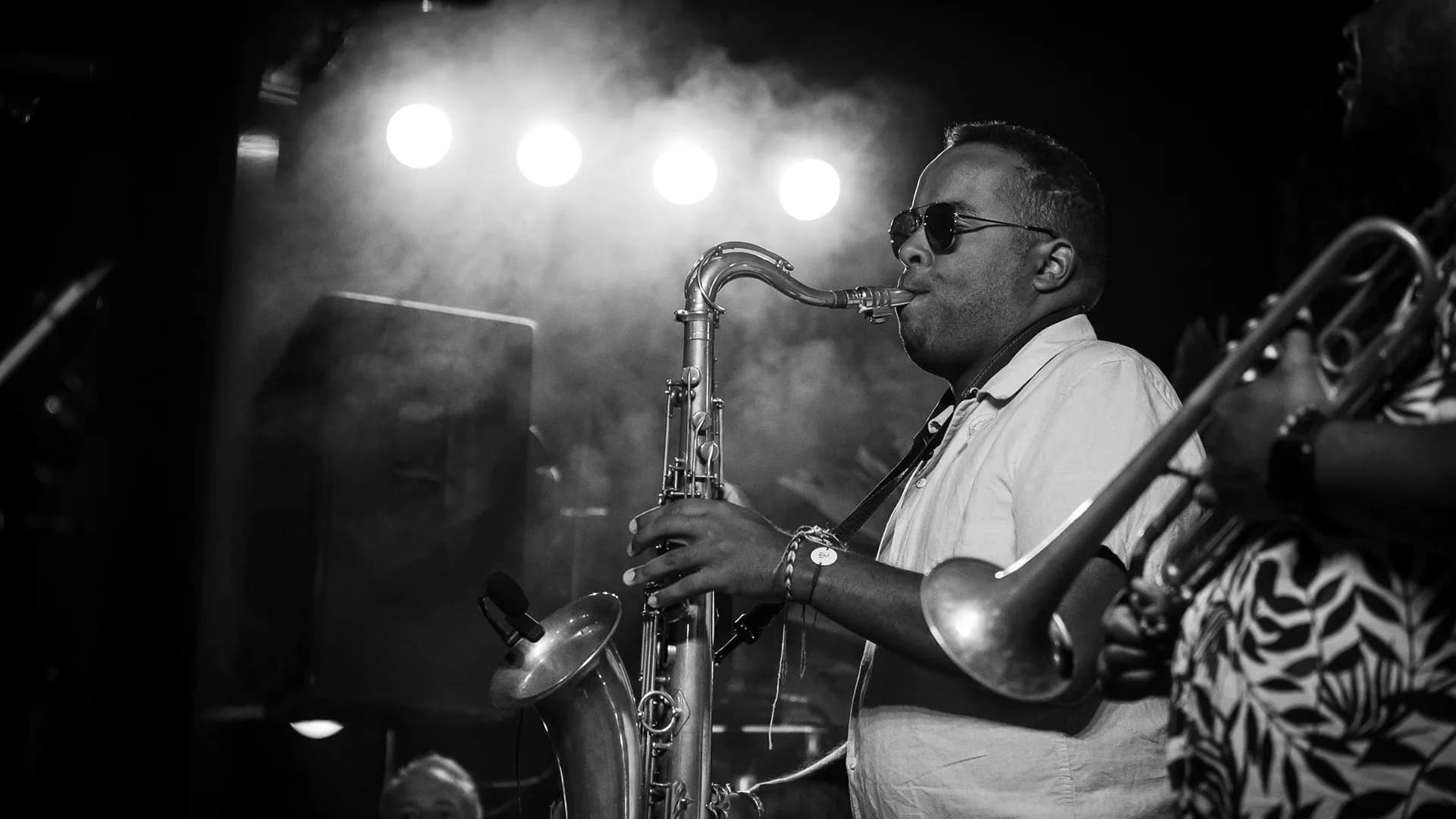 trompettiste-et-saxophoniste